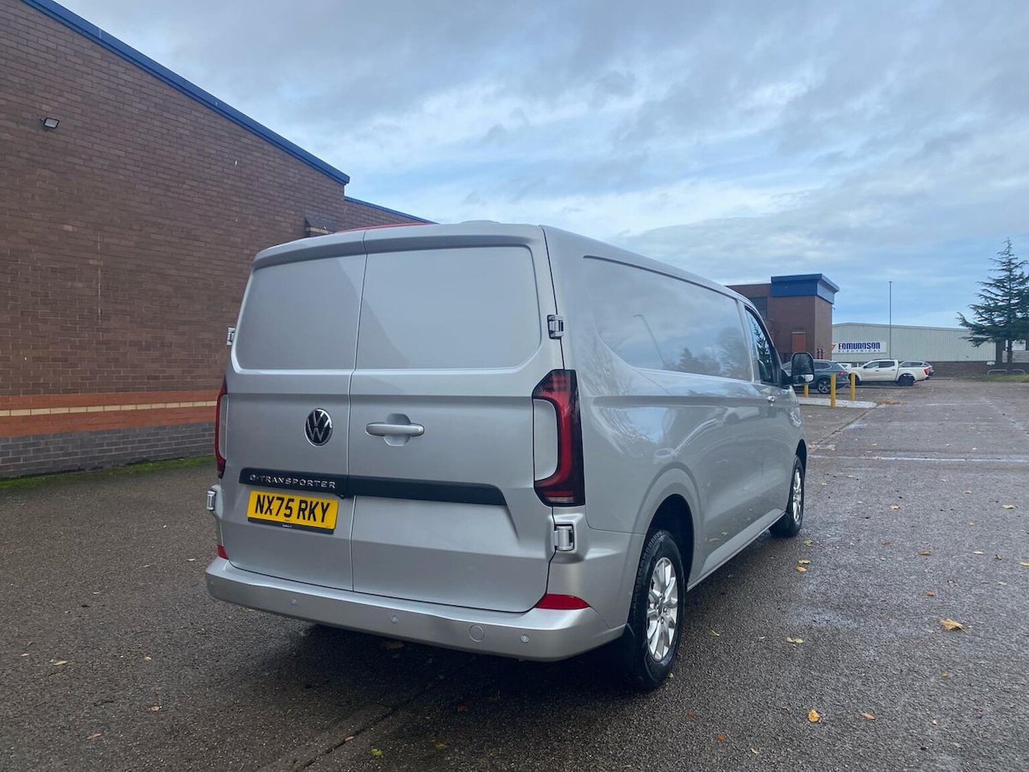 Used Volkswagen Transporter 2025 for sale - 77487998: Photo 18