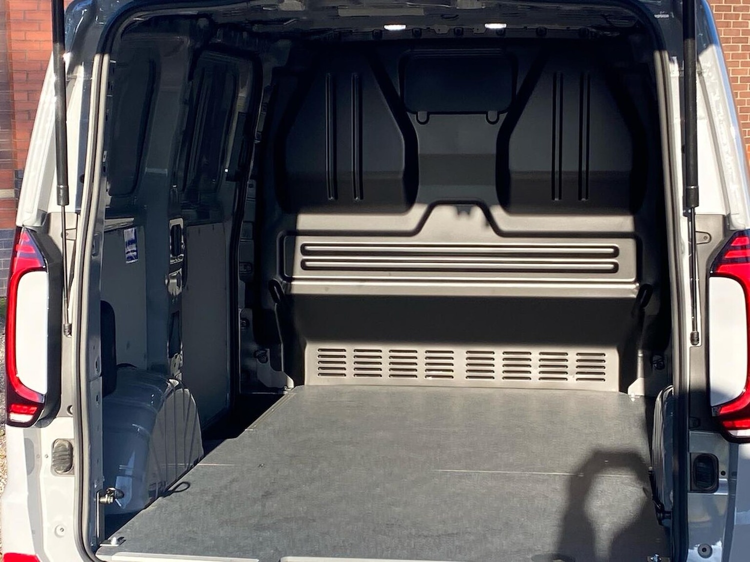 Used Volkswagen Transporter 2025 for sale - 76799406: Photo 17