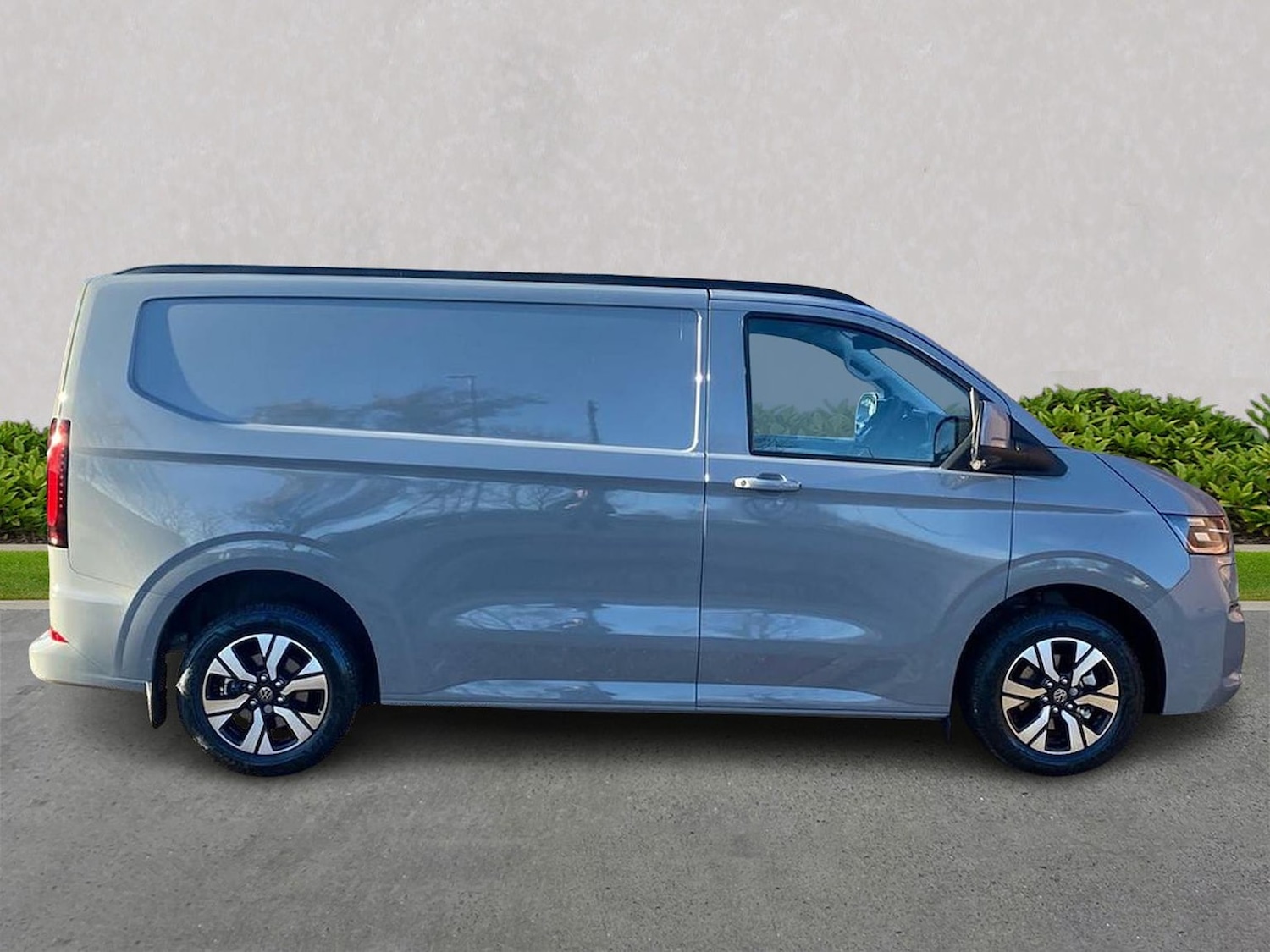 Used Volkswagen Transporter 2025 for sale - 76799406: Photo 3