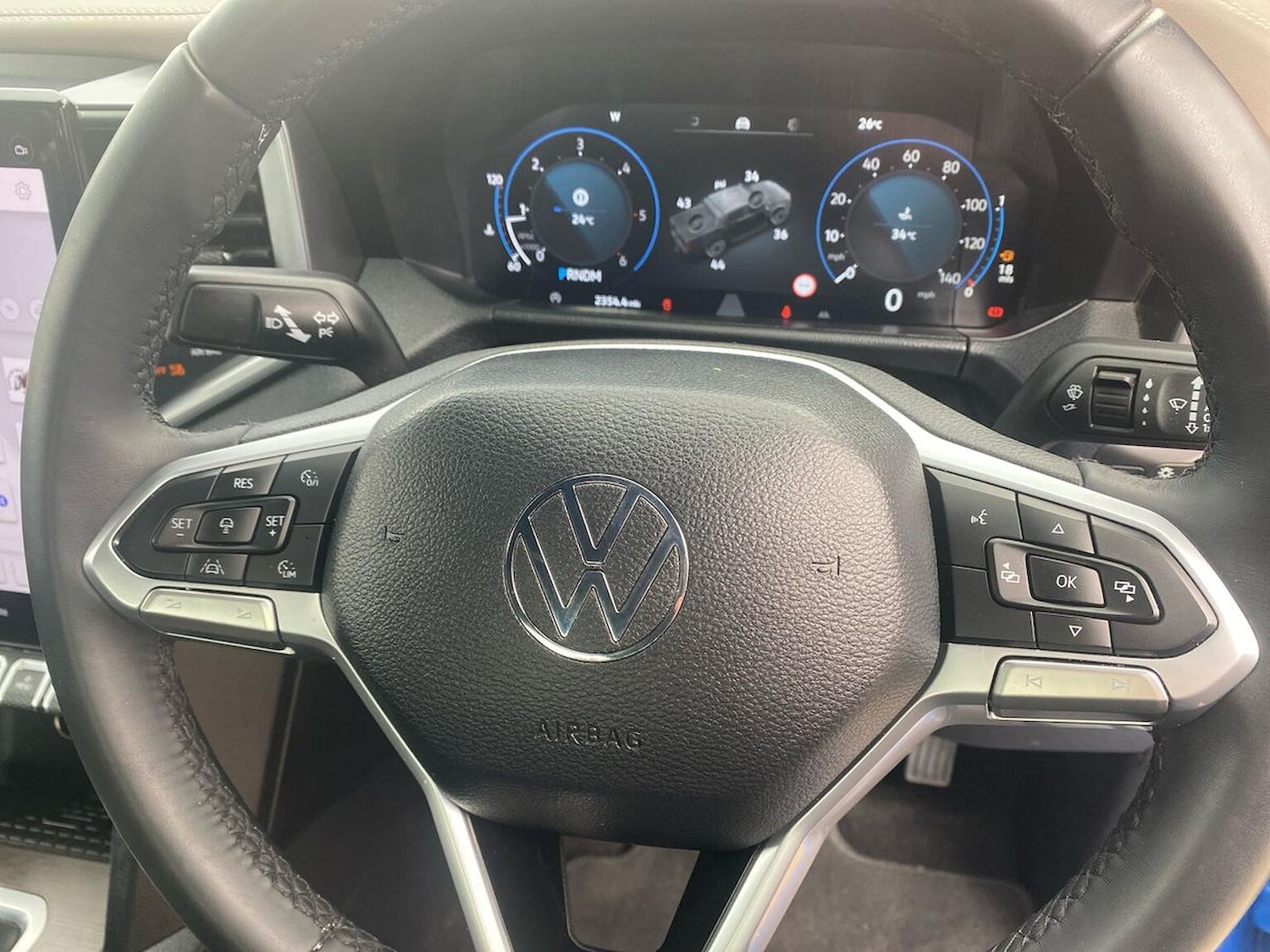 Used Volkswagen Amarok 2024 for sale - 76193231: Photo 21