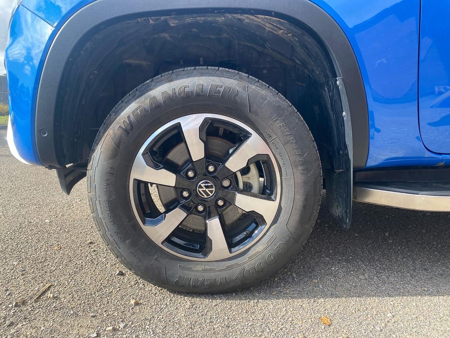 Used Volkswagen Amarok 2024 for sale - 76193231: Photo 6