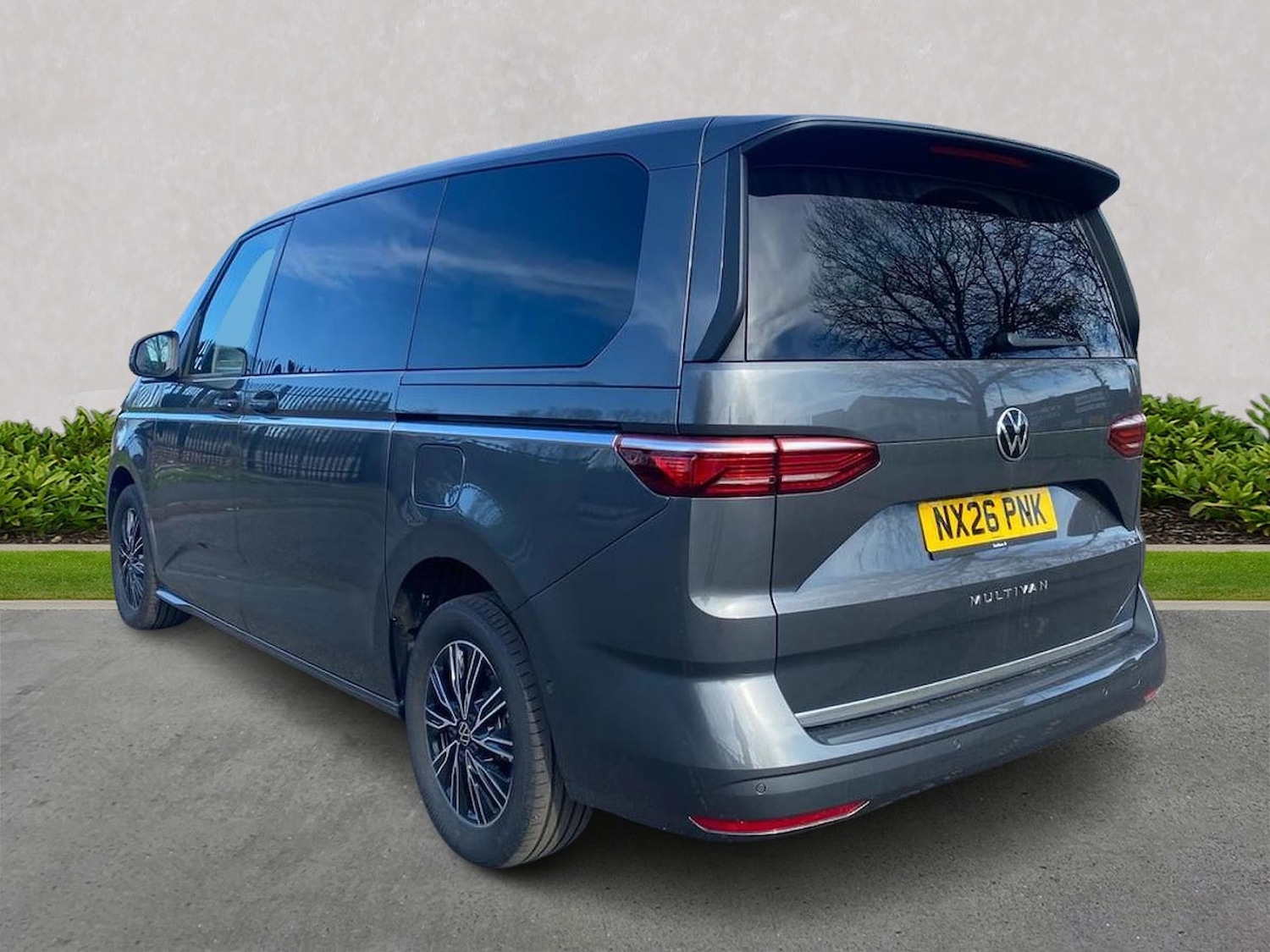 Used Volkswagen Multivan 2026 for sale - 78194712: Photo 2