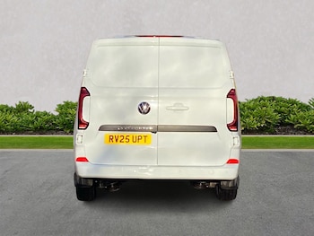 Used Volkswagen Transporter 2025 for sale - 77603702: Photo