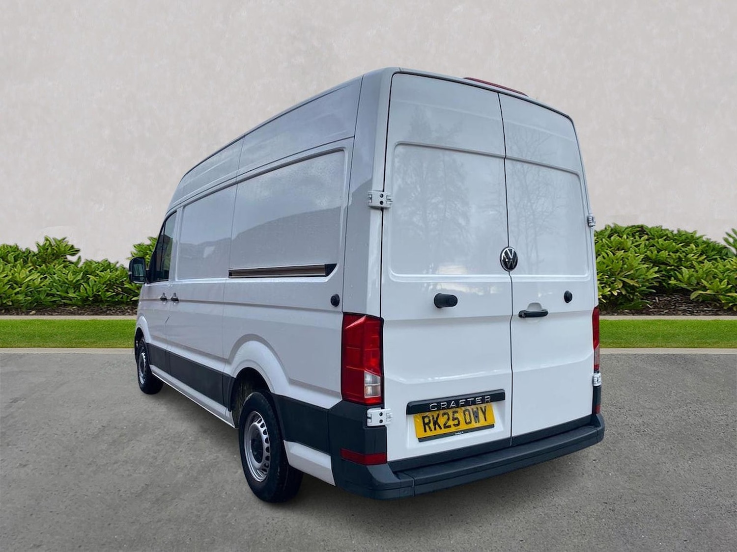 Used Volkswagen Crafter 2025 for sale - 77487911: Photo 2