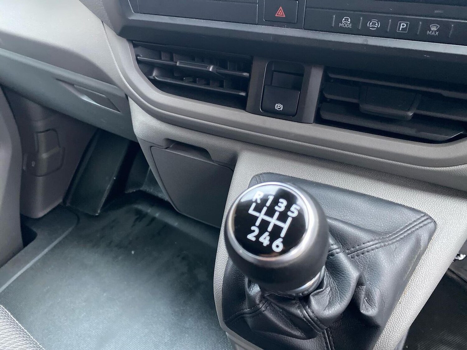 Used Volkswagen Transporter 2025 for sale - 77567696: Photo 13