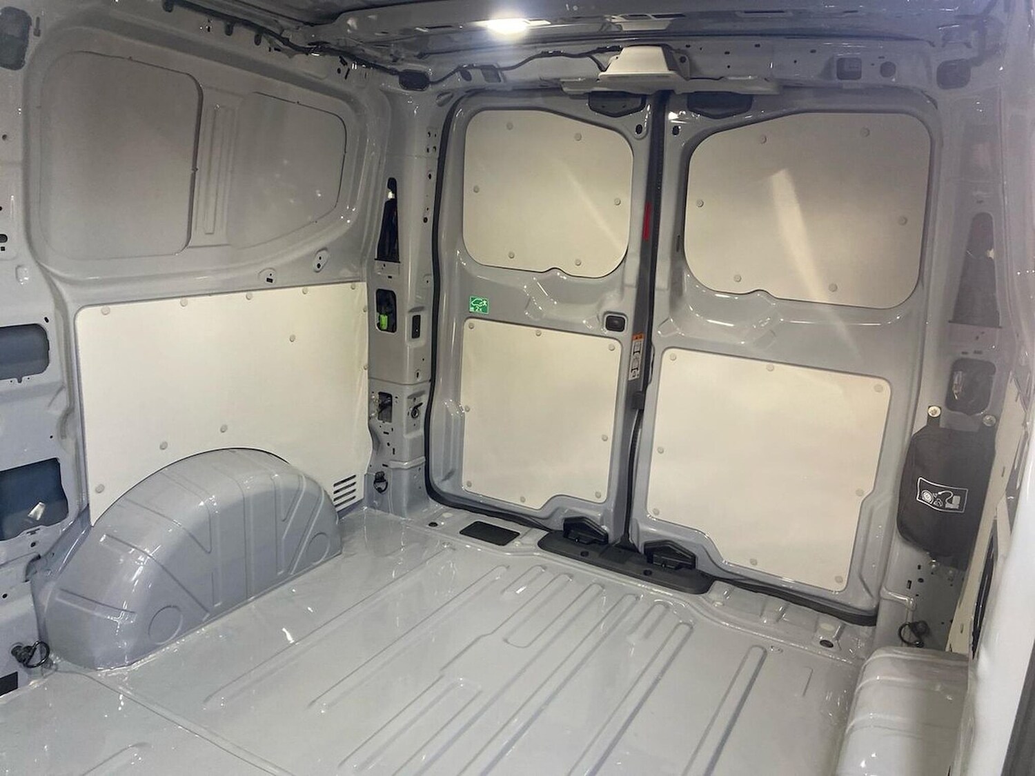 Used Volkswagen Transporter 2025 for sale - 76531394: Photo 28