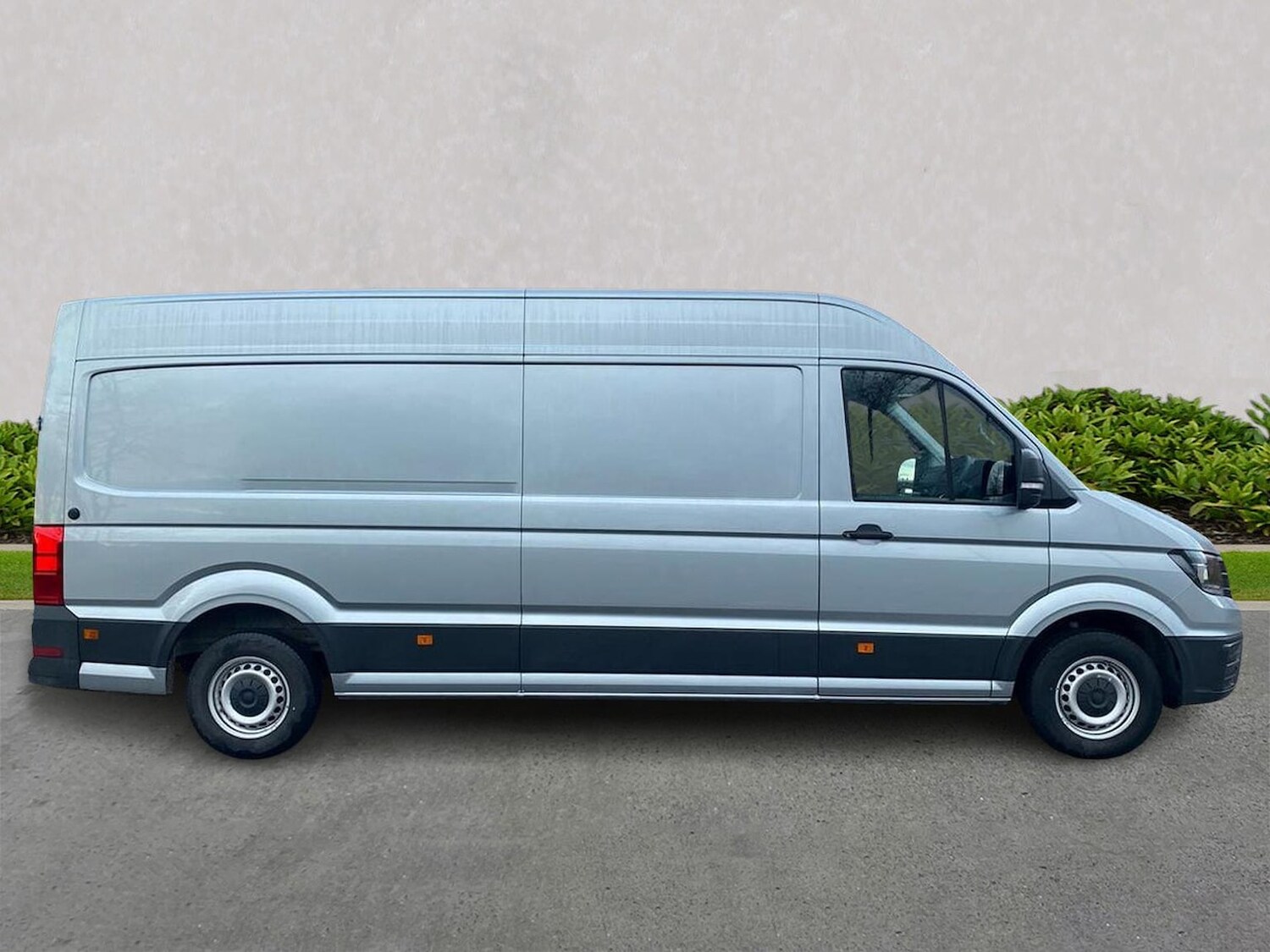 Used Volkswagen Crafter 2025 for sale - 77487921: Photo 3