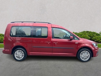 Used Volkswagen Caddy Maxi Life 2019 for sale - 76232781: Photo