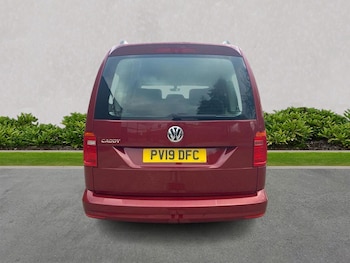 Used Volkswagen Caddy Maxi Life 2019 for sale - 76232781: Photo