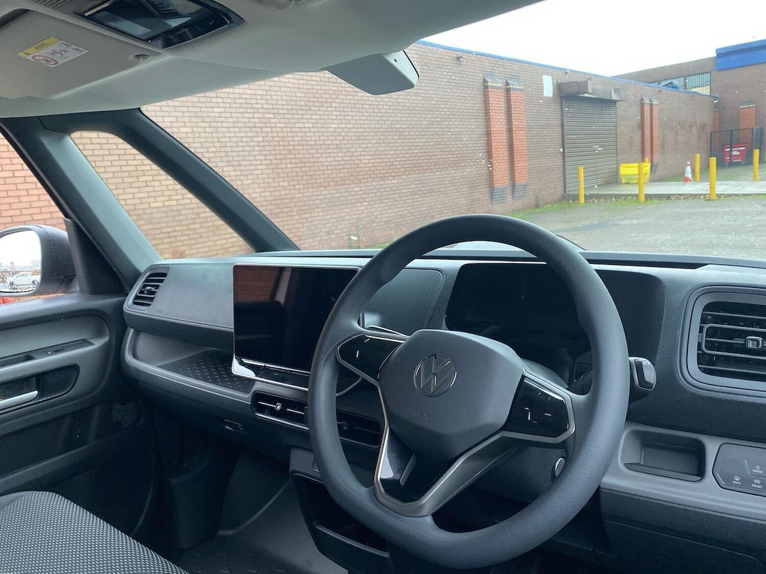 Used Volkswagen ID.Buzz 2025 for sale - 77487936: Photo 15