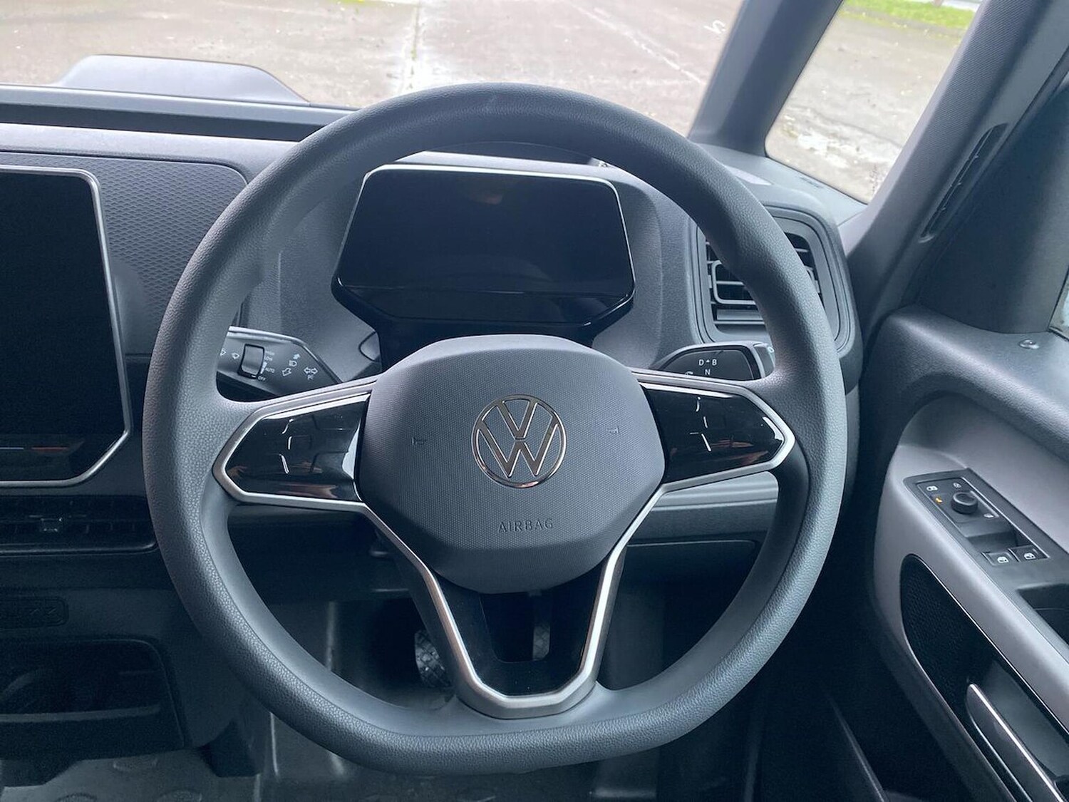 Used Volkswagen ID.Buzz 2025 for sale - 77487936: Photo 9