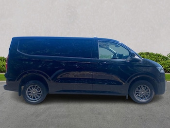 Used Volkswagen Transporter 2025 for sale - 79156504: Photo