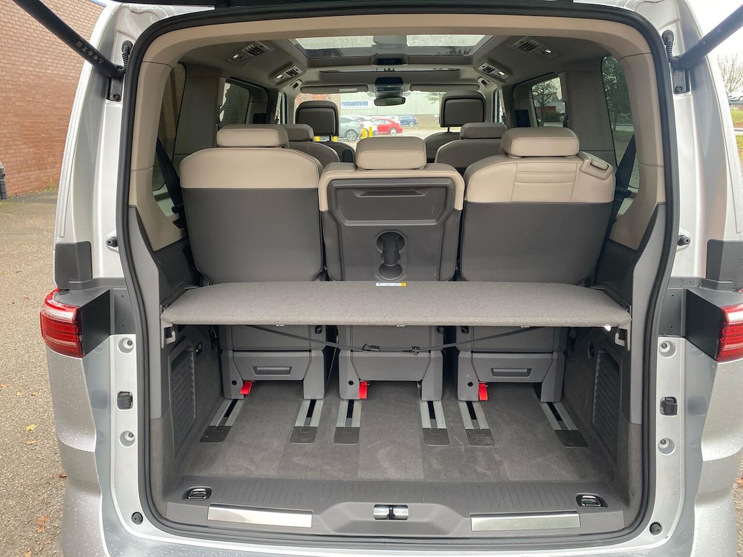 Used Volkswagen Multivan 2025 for sale - 77488009: Photo 17