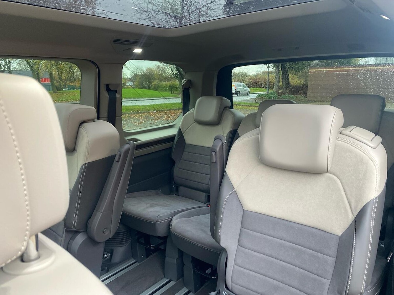 Used Volkswagen Multivan 2025 for sale - 77488009: Photo 30