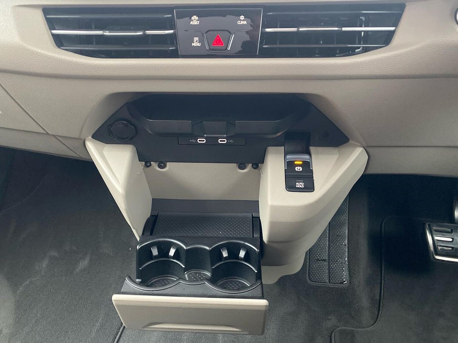 Used Volkswagen Multivan 2025 for sale - 77488009: Photo 39