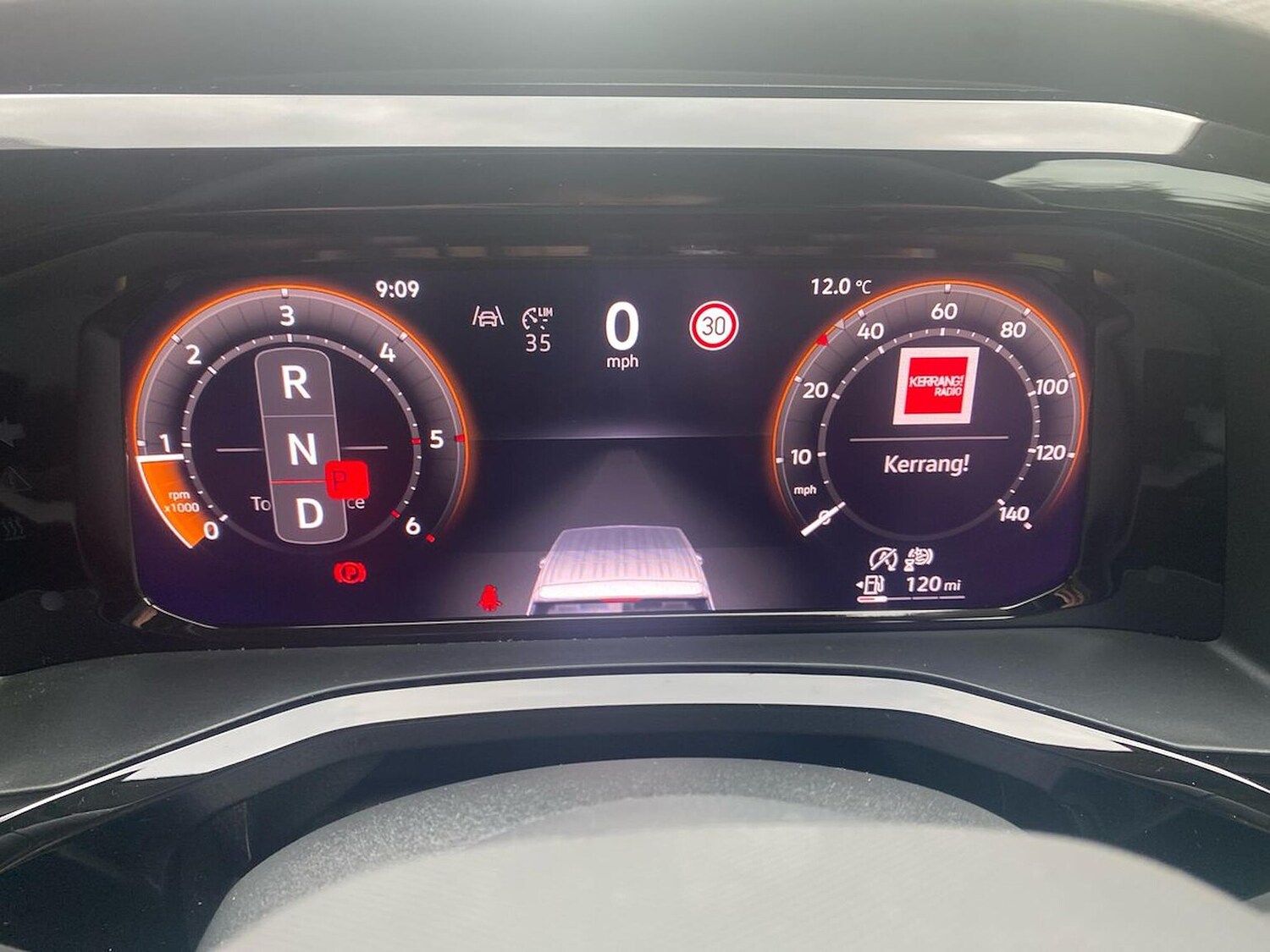 Used Volkswagen Multivan 2025 for sale - 77488030: Photo 10