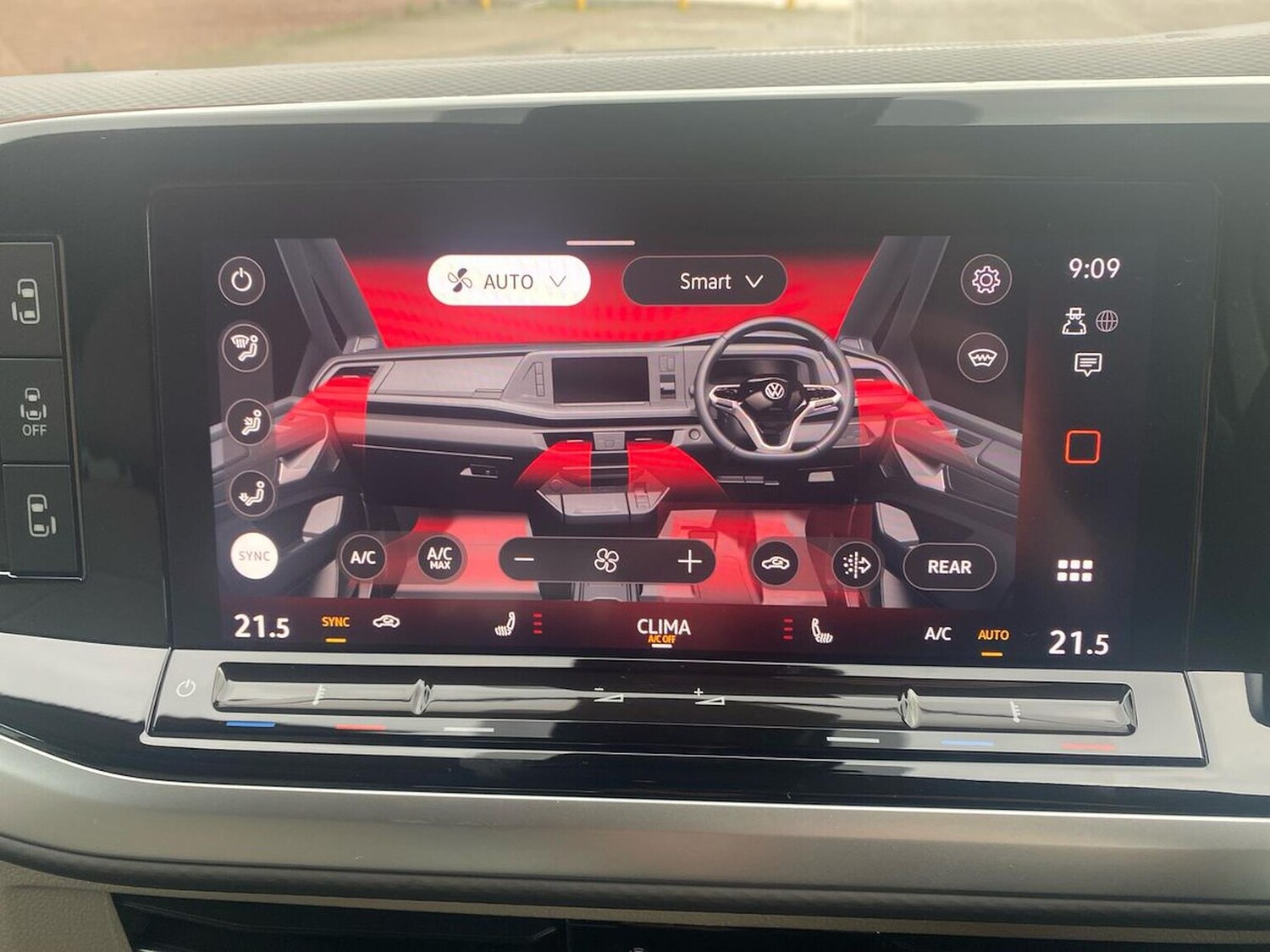 Used Volkswagen Multivan 2025 for sale - 77488030: Photo 12