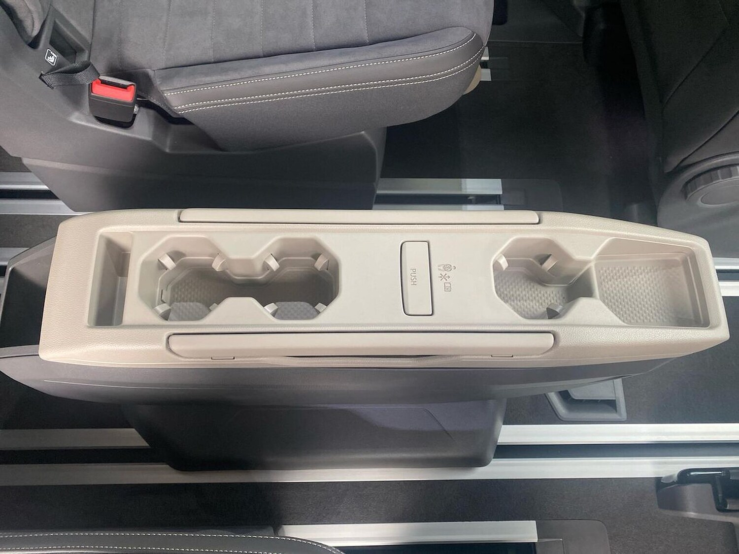 Used Volkswagen Multivan 2025 for sale - 77488030: Photo 29