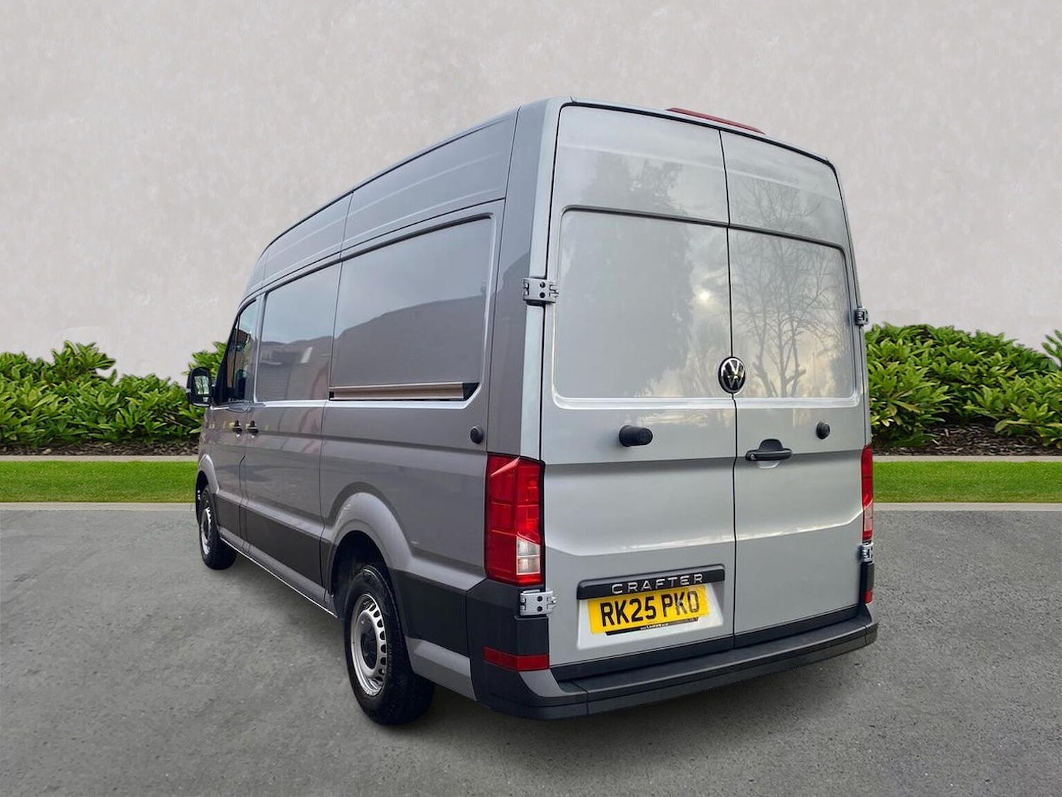 Used Volkswagen Crafter 2025 for sale - 77487981: Photo 2