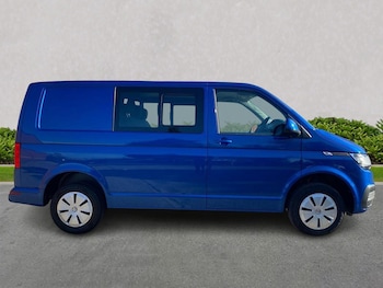 Used Volkswagen Transporter 2024 for sale - 76082572: Photo