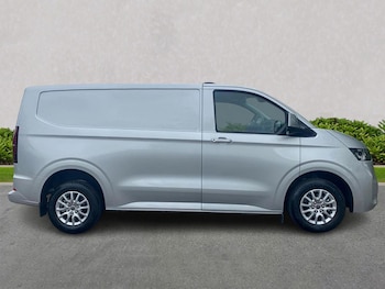 Used Volkswagen Transporter 2025 for sale - 78673947: Photo