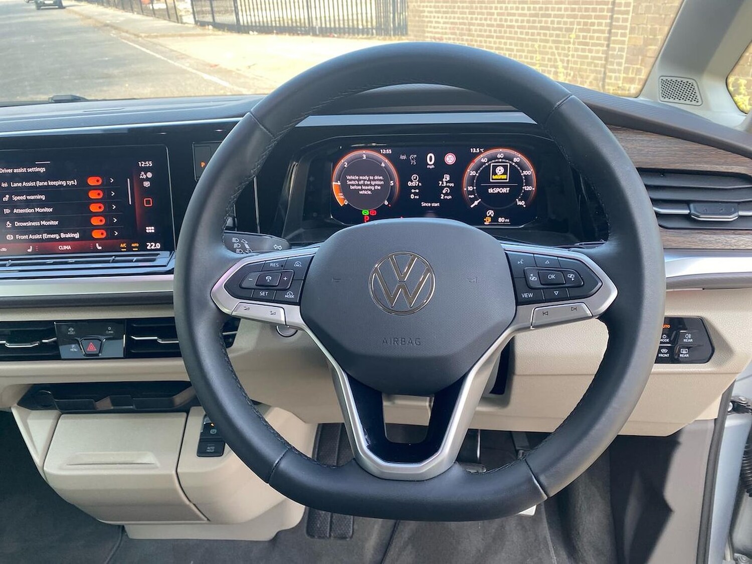 Used Volkswagen Multivan 2025 for sale - 78195097: Photo 11