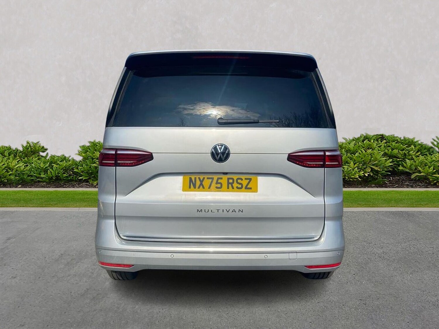 Used Volkswagen Multivan 2025 for sale - 78195097: Photo 6