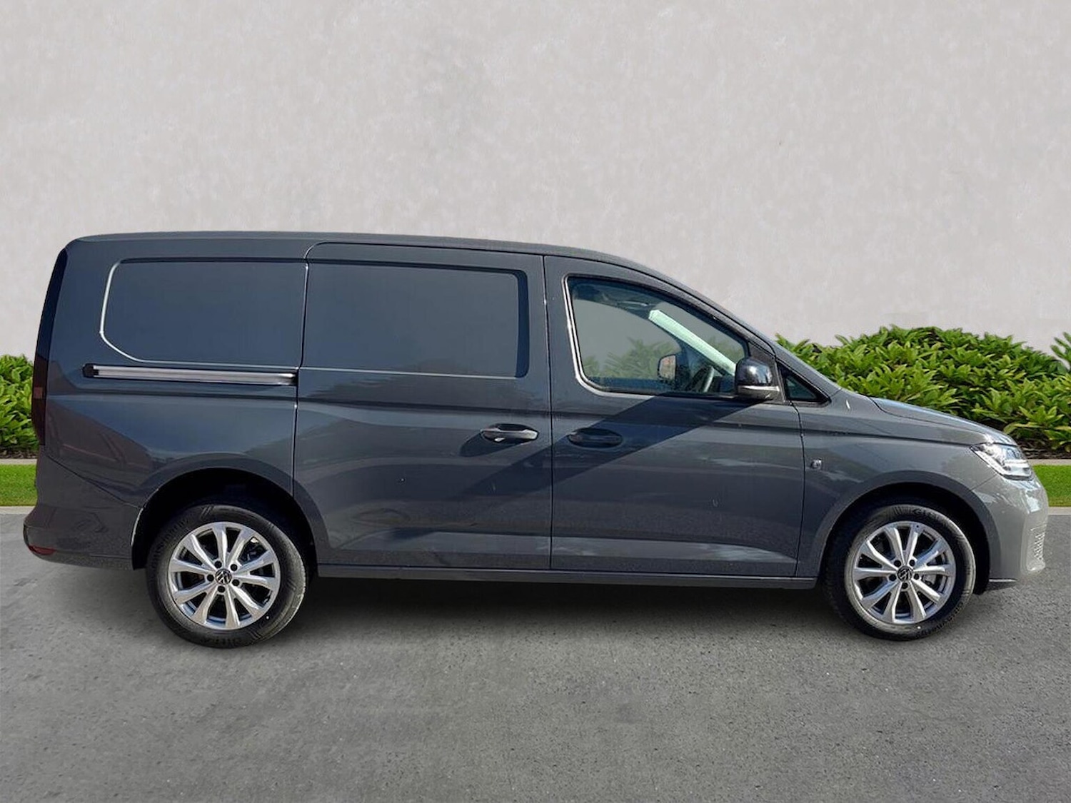 Used Volkswagen Caddy Maxi 2025 for sale - 77488019: Photo 3