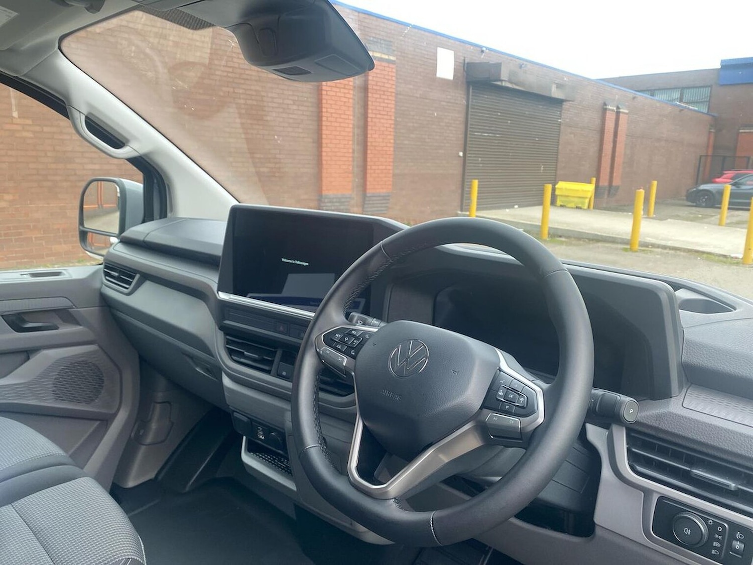 Used Volkswagen Transporter 2025 for sale - 76127221: Photo 15