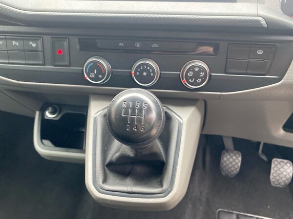 Used Volkswagen Transporter 2024 for sale - 76305441: Photo 14