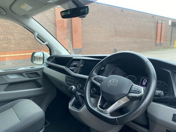 Used Volkswagen Transporter 2024 for sale - 76305441: Photo 16