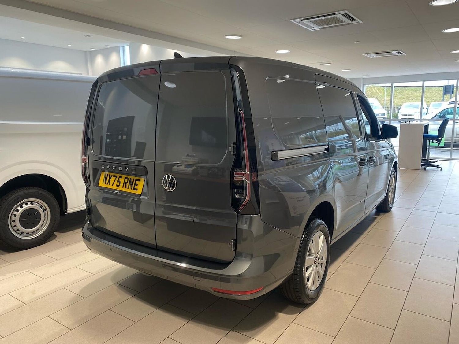 Used Volkswagen Caddy Maxi 2025 for sale - 76547723: Photo 18