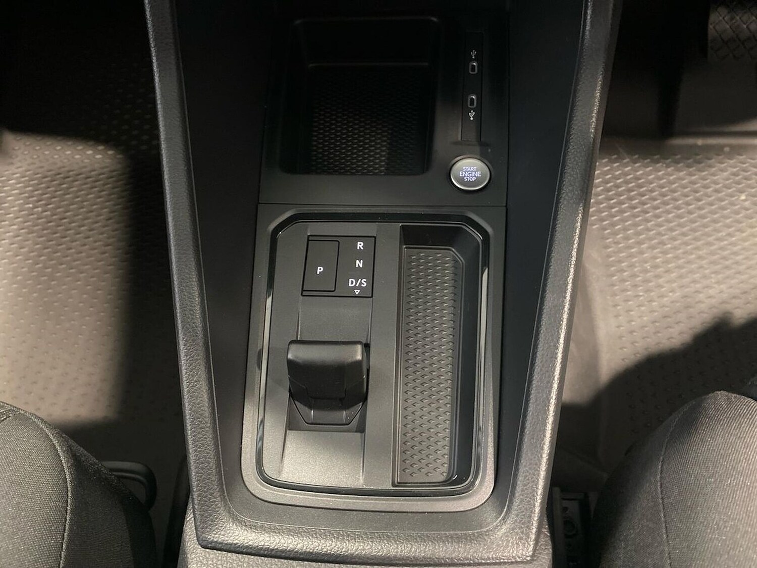 Used Volkswagen Caddy Maxi 2025 for sale - 76547723: Photo 27