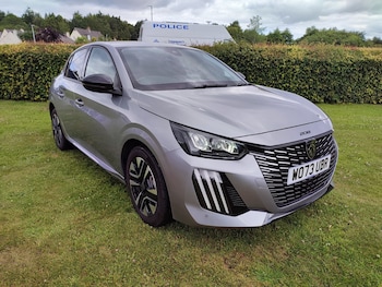 Peugeot - 208