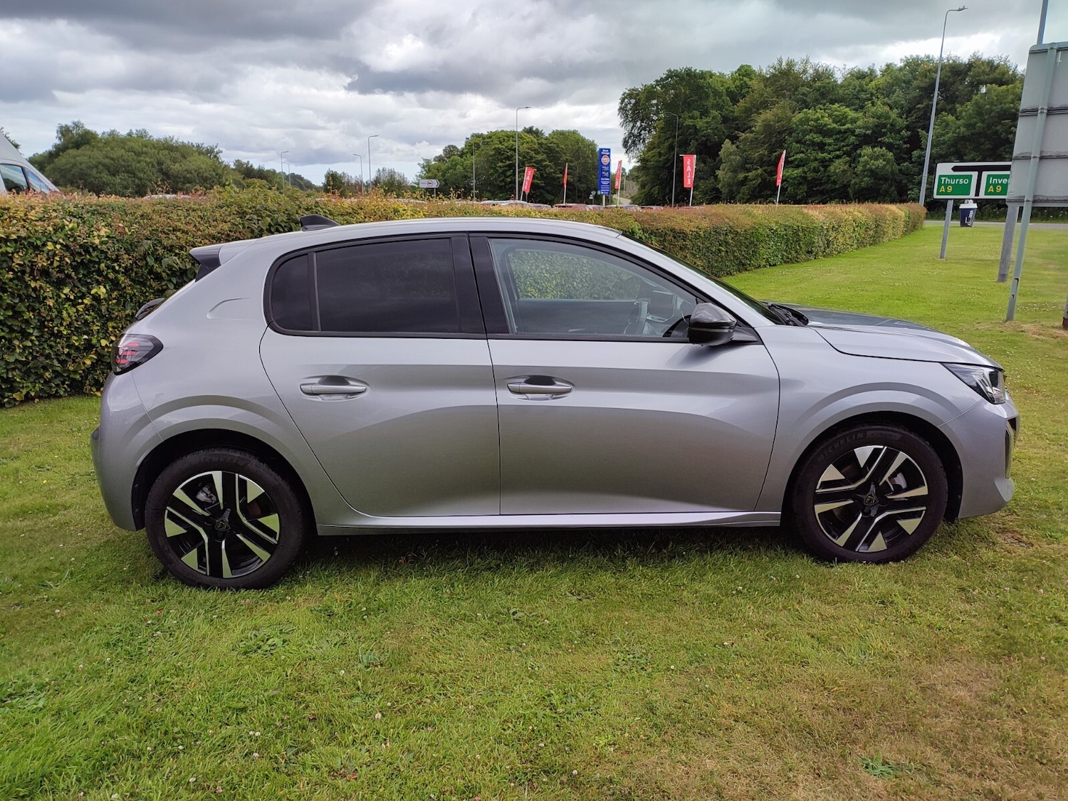 Used Peugeot 208 2024 for sale - 76126957: Photo 2