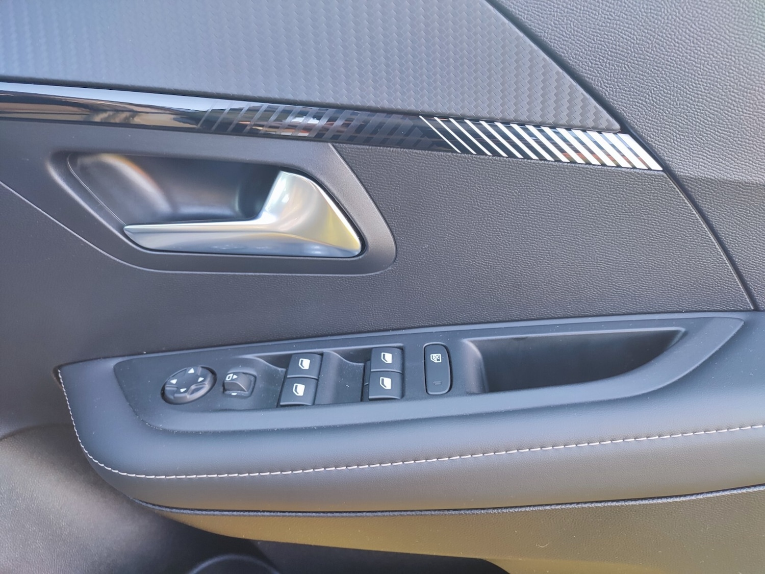 Used Peugeot 208 2024 for sale - 76126989: Photo 22