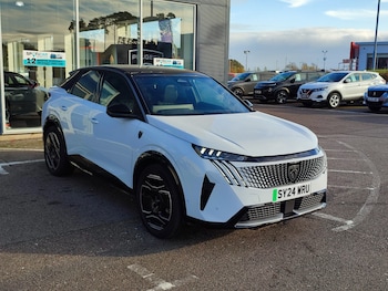 Used Peugeot 3008 2024 for sale - 76127040: Photo