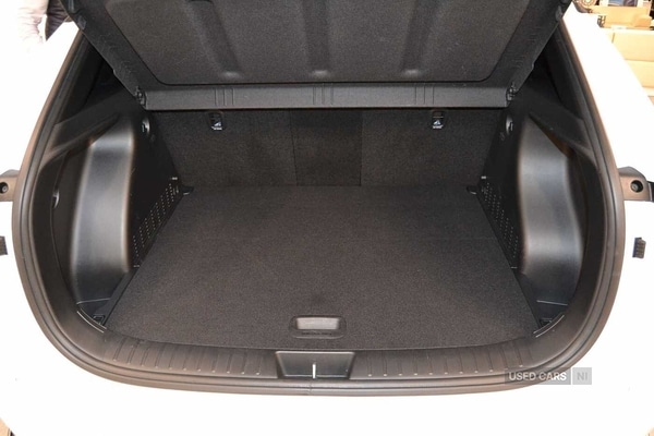 Used Hyundai KONA 2024 for sale - 76539238: Photo 8