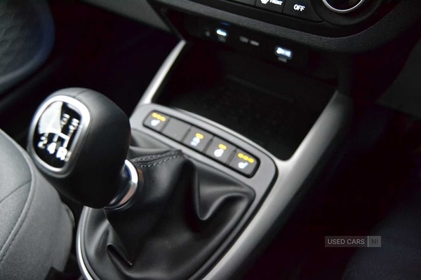 Used Hyundai i10 2024 for sale - 77030472: Photo 17