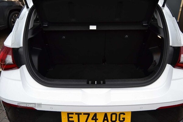 Used Hyundai i20 2025 for sale - 77030480: Photo 9