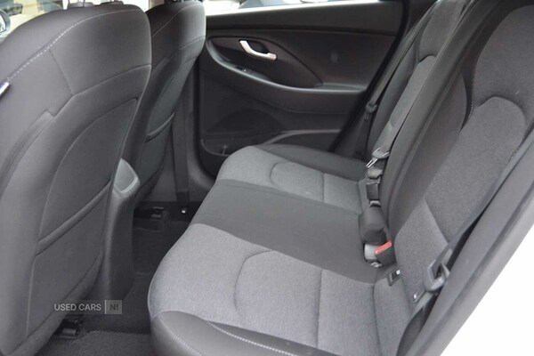 Used Hyundai i30 2023 for sale - 76308678: Photo 12