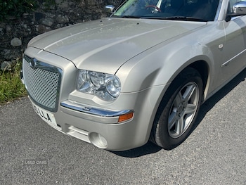 Used Chrysler 300C 2010 for sale - 75352120: Photo