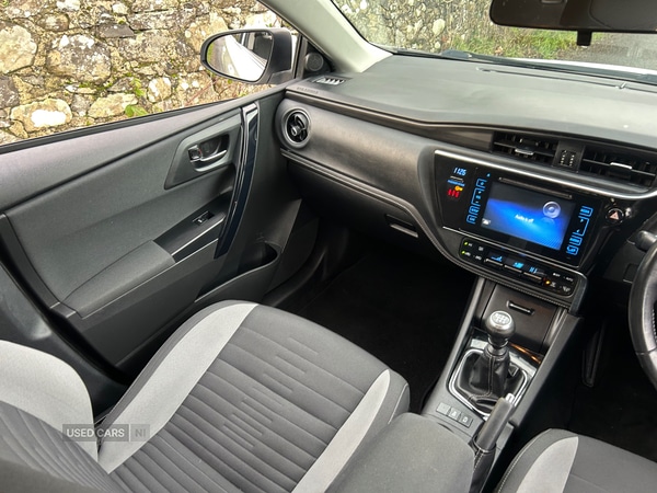 Used Toyota Auris 2015 for sale - 77217950: Photo 11