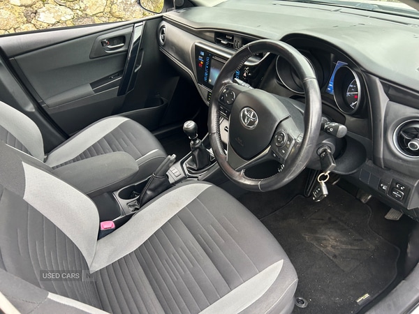 Used Toyota Auris 2015 for sale - 77217950: Photo 12