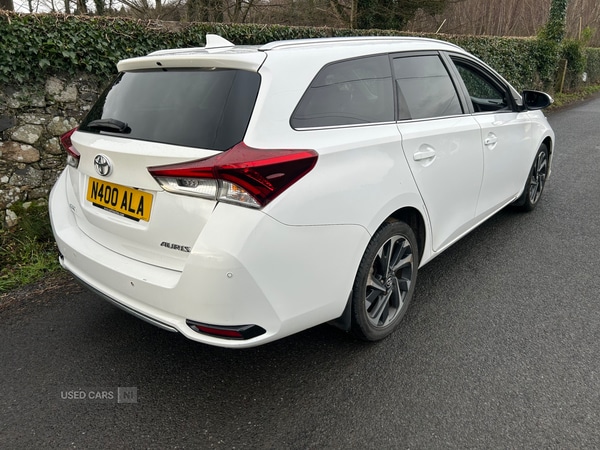 Used Toyota Auris 2015 for sale - 77217950: Photo 3