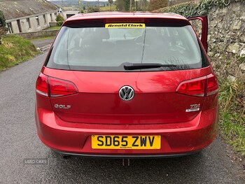 Used Volkswagen Golf 2015 for sale - 77697304: Photo