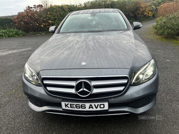 Used Mercedes-Benz E Class 2017 for sale - 76850764: Photo 2