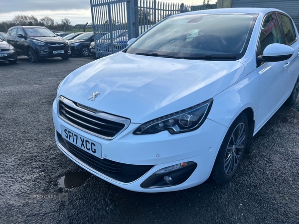 Used Peugeot 308 2017 for sale - 76608740: Photo 2