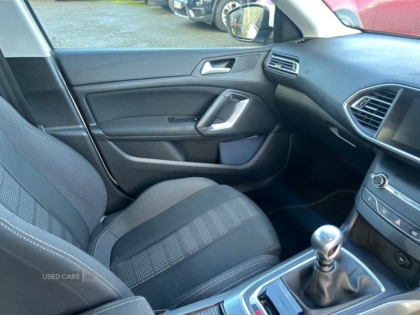 Used Peugeot 308 2017 for sale - 76608740: Photo 8