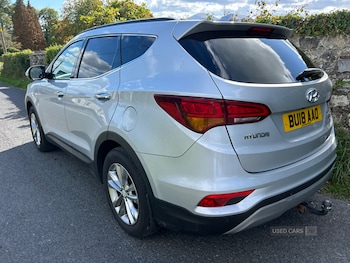 Used Hyundai Santa Fe 2018 for sale - 76032932: Photo